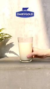 Keju Dairygold GREEN Cheddar Cheese 2kg / Keju Parut / Toping kue / Toping / Keju murah 2kg