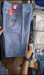CELANA PENDEK PRIA / CELANA PENDEK REGULER PRIA / CELANA PENDEK DENIM PRIA / CELANA PENDEK PRIA TRENDI