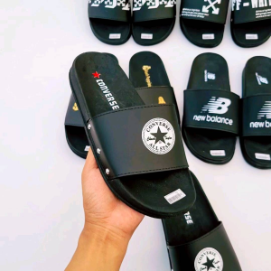 Sandal Slop Pria Terbaru 2024 & Desain Modern