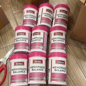 Viên uống Swisse Menopause Balance 60 viên giúp giảm triệu chứng mãn kinh