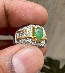 Natural Emerald Beryl Jamrud Asli Batu Zamrud Emerald Dim 7x5x3