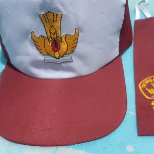 Paket Topi SD Putih & Dasi Cewe Bordir Tutwri Handayani