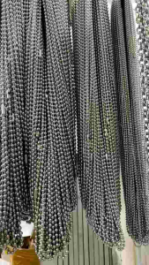 Kalung biji lada anti karat selamanya stainles steel silver metal style gaul macho dan eleghan sangat cocok di pakai sehari-hari dengan gaya retro yang mebuat penampilanmu semakin menarik dan unik