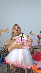 Baju Pesta Anak Perempuan Baby White Pink 0 Sampai 7 Tahun Gamis Gaun Bahan Tille Halus