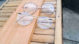 Kacamata Wanita Baca Plus & Lensa Progresif Double Focus