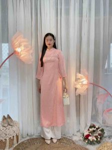 Áo dài cách tân nữ gấm hồng dáng suông xưa Chaang may sẵn áo dài bầu xuông rộng dự tiệc cưới lễ tết đẹp ADC755