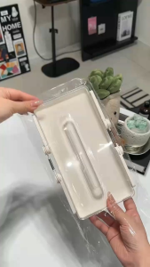 Spring-Loaded Expandable Tissue Box