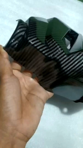 Tutup radiator carbon Vario 125 old bohlam