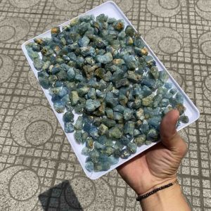 9191-MỘT CỤC AQUAMARINE THÔ  (THIÊN NHIÊN) KÍCH THƯỚC NHƯ ẢNH  để sưu tầm nghiên cứu hoặc tarot