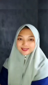 Hijab Instan Zipper Bella Lasercut: Hijab Desain Modern untuk Acara Formal