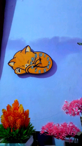 Jam Dinding Aesthetic Karakter Kucing Oren