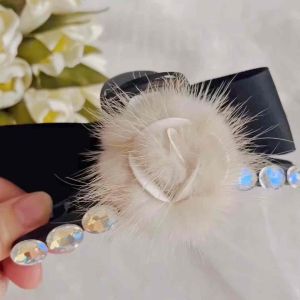 ‼️READY STOCK‼️ (G149)Premium Quality Elegant Dual Design Fluffy Rose with Rhinestone 12.5cm Large Hair Claw/ Hair Clip