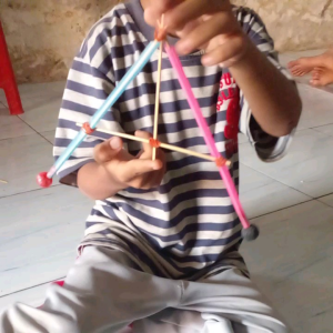 Mainan Keseimbangan Fisika Cocok untuk Jualan di Sekolahan SD Harga untuk 10PCS COD Warna Campur