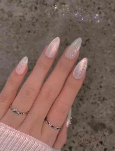Nail box thiết kế sẵn màu gạo mắt mèo kim cương