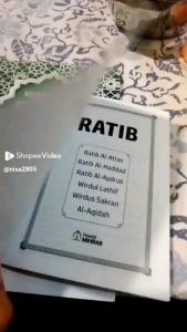 Kitab Kumpulan Ratib Arab Latin dan Terjemah Ukuran Saku dan Besar Ratib al-Attas al-Haddad al-Aydrus Wirdul Latif