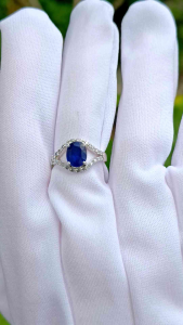 แหวนพลอยไพลินแท้ตัวเรือนเงินแท้