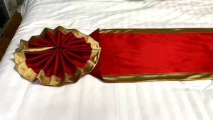 Tấm trang trí giường khách sạn