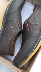 SEPATU PRIA CASUAL SLIP ON KULIT