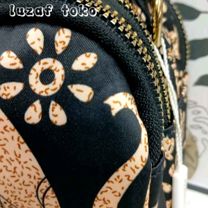 tas tenteng slempang mini chibao motif