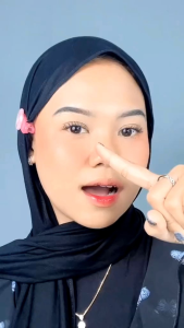 Paket Hemat Mascara & Penjepit Bulu Mata: Maskara Waterproof & Eyelash Pelentik