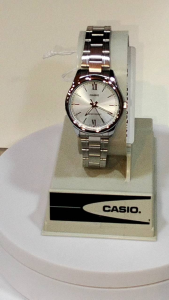 CASIO LADIES SILVER LTP V005D 2B3