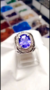 Cincin Batu Permata Kecubung Ungu Cutting dan Cincin Pecah Seribu Elegan