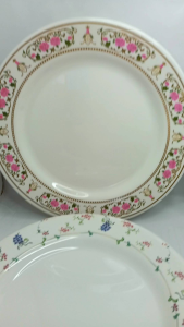 จานกลมตื้น10นิ้วเลามีนเเท้100%(เกรดส่งนอกหนามาก)