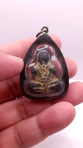 K652 พระปิดตา คาดเชือก ถักเชือก หลวงปู่เอี่ยม วัดสะพานสูง กรอบโบราณ ขนาด 2.5x5.0 ซม. พร้อมส่ง