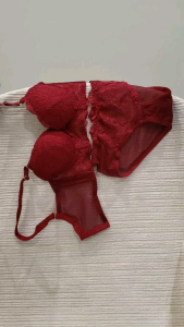 Đồ Lót Nữ Size Nhỏ Cho Người Gầy Dưới 45kg Bộ Áo Bra Đệm Dày Quần Ren T123