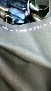 Harga & Kualitas Kain Celana Pure Wool Hugo Boss