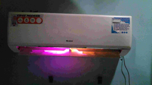 KIPAS AC 2PK MENGGUNAKAN REMOT DENGAN TIGA KECEPATANSUDH FREE LAMPU DAN BRAKET