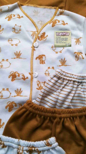 Setelan baju bayi dan celana / isi 3 setel baju dan celana / cod / perlengkapan bayi murah