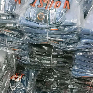 Celana Pendek Distro Keren untuk Pria Dewasa