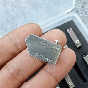kepala Toyo tc 30 original Made in Japan mata pisau pemotong kaca pengganti pisau potong kaca replacment alat pemotong kaca isi ulang alat potong kaca