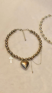 สร้อยคอลูกปัดสไตล์แฟรงค์กี้ จี้หัวใจ