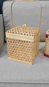 ชะลอมปิ่นโต ชะลอมเปล่าทรงเหลี่ยม สังฆทานปิ่นโต ชะลอมปิ่นโต ชะลอมเปล่าทรงเหลี่ยม สังฆทานปิ่นโต