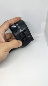 SAKLAR SWITCH HOLDER KIRI AEROX NMAX LEXI B6H-H3972-00