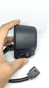 SAKLAR SWITCH HOLDER KANAN GENIO 35130-K0J-N01