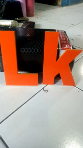 huruf timbul akrilik lapis spon eva tinggi 25 cm