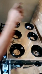 Kompor Serabi 6 Tungku 6 Kran: Kepraktisan dan Kefektifan untuk Rumah Tangga