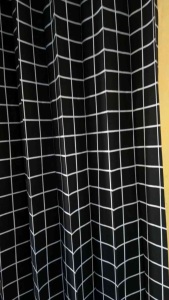 GORDEN PLISKET MOTIF KOTAK KOTAK HORDENG JENDELA KAMAR TIRAI PINTU MURAH TAPI MEWEH KORDEN AESTETIk