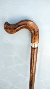 Tongkat Jalan Kayu Kelor Emas & Variasi Cincin D57