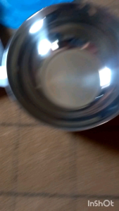 ชู่ถ้วยพร้อม ฝาปิด และ ช้อนส้อม Tsum Tsum ให้ชุดเสริมสร้างสุขภาพฝากชุดใหม่ สวย สดใส