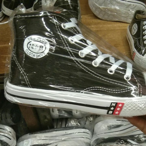 sepatu sekolah anak sdsmpsma /sepatu sekolah Nb sepatu import