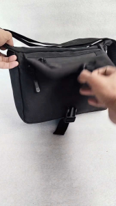 Tas Sekolah Pria Selempang Waterproof anti Bara Api