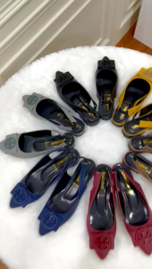 Sepatu Tory Flat 2 cm Tali Belakang B56 Louisdear