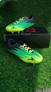 Sepatu Sepak Bola Desain Kekinian & Spesifikasi Lightning Speed