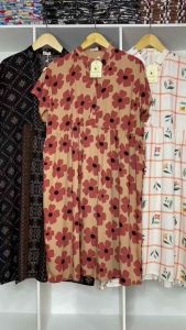 Daster Wanita Model Nagita Kancing Lengan Pendek Motif Bunga Bunga Model Baru Bahan Rayon Lembut Nyaman Dipakai