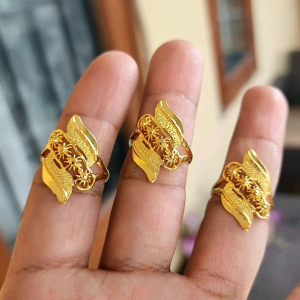 Cincin Lapis Emas Model Pasir 1