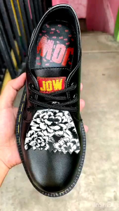 Sepatu Docmart Pria Wanita Best Quality Terlaris